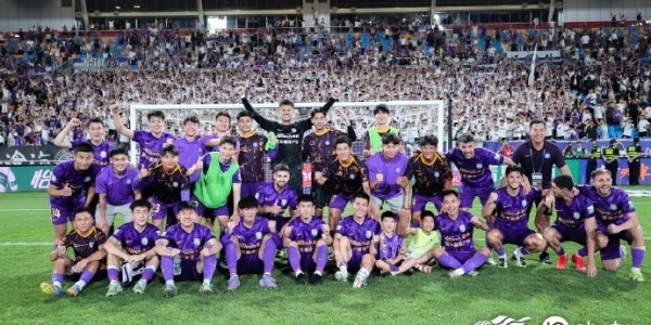 百家乐平台-胜利值得欢庆 前路继续奋进！感谢球迷们的支持！我们下场见